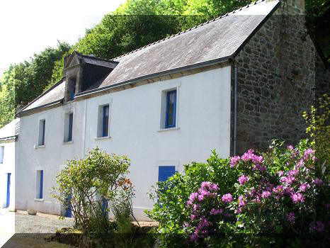 Location du gite rural Ty-Adrien en Bretagne à Qusitinic